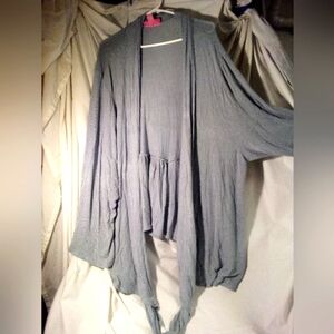 woman within 4X sweater grey